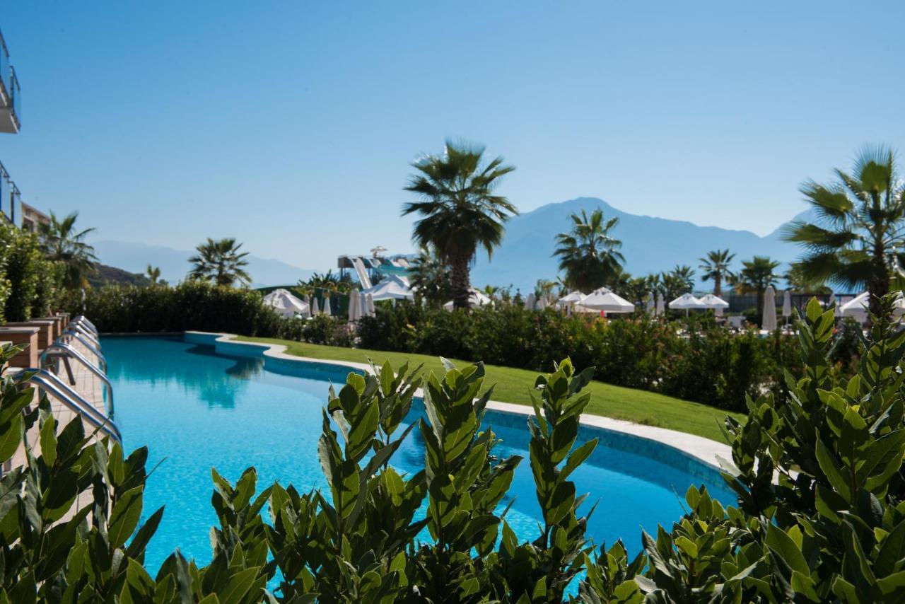 Akra Fethiye Tui Blue Sensatori Hotel ภายนอก รูปภาพ